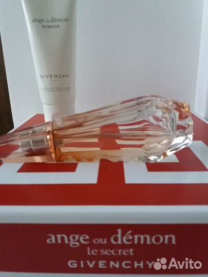 Givenchy Ange ou Demon Le Secret Eau de Parfum