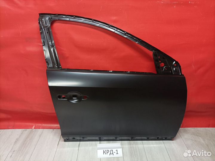 Дверь передняя правая Renault Fluence 1 2009