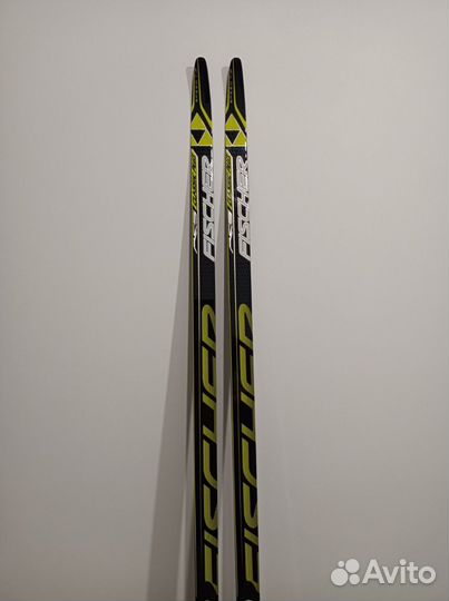 Комплект беговые лыжи и ботинки fischer