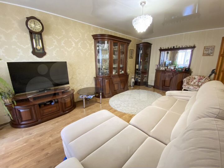 2-к. квартира, 55,7 м², 4/10 эт.