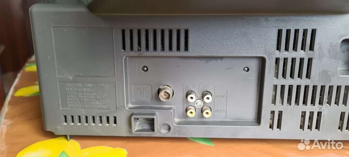 Телевизор sharp 14