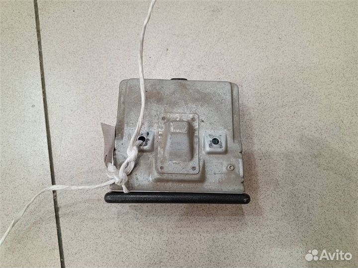 Пепельница передняя Mitsubishi Pajero iO 1998-2007