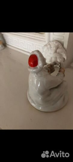 Фарфоровые статуэтки