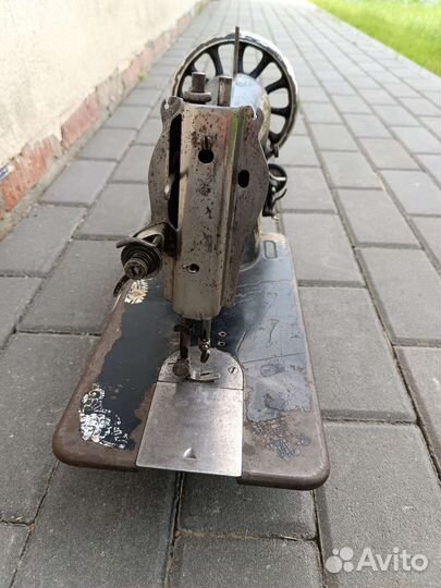 Швейные машины Зингер Singer