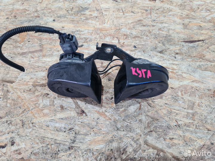 Сигнал Ford Kuga 1