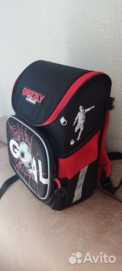 Рюкзак школьный для мальчика новый