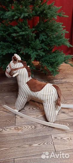 Детская лошадка качалка