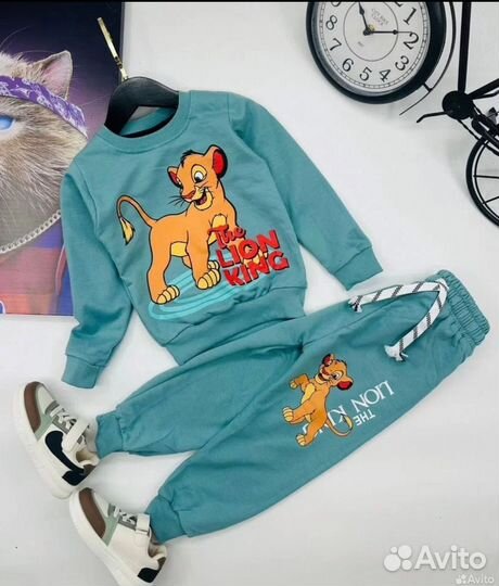 Костюм на мальчика не утеплённый