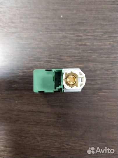 Разъем AUX Bmw X5 4.8I E70 N62N 4.8I 2008