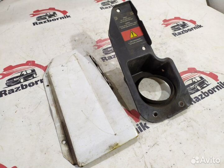 Лючок топливного бака Mercedes Sprinter W906 2.1D