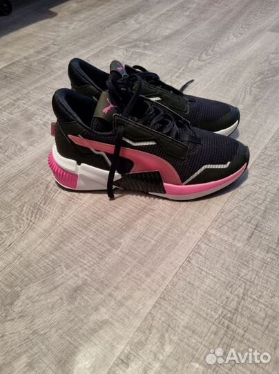 Кроссовки Puma, размер 38