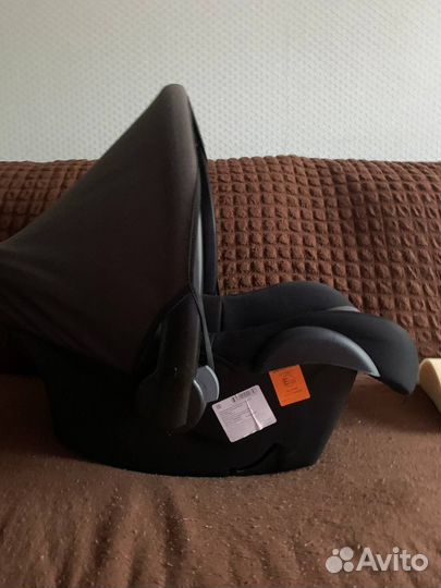 Автомобильное кресло от 0 до 13 кг