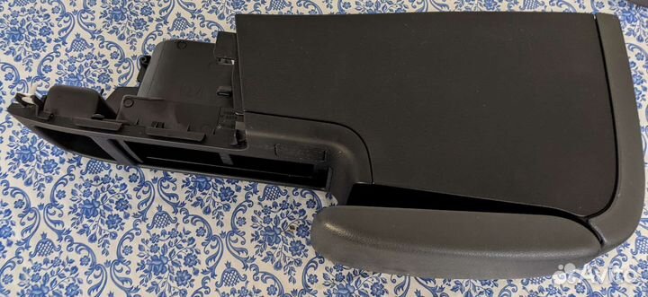 Подлокотник Subaru legacy BL, BP outback bp