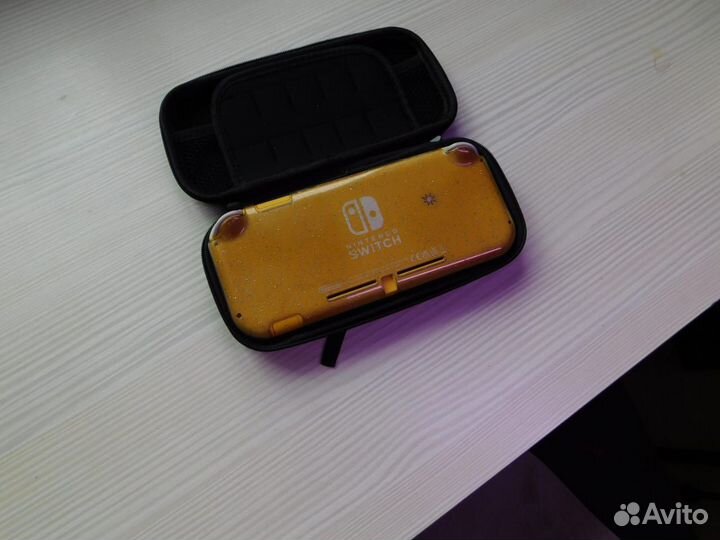 Nintendo switch lite