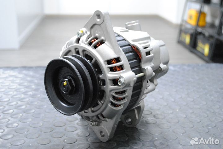 Генератор Hyundai H-1, Starex, Porter 2.5 TD 110А