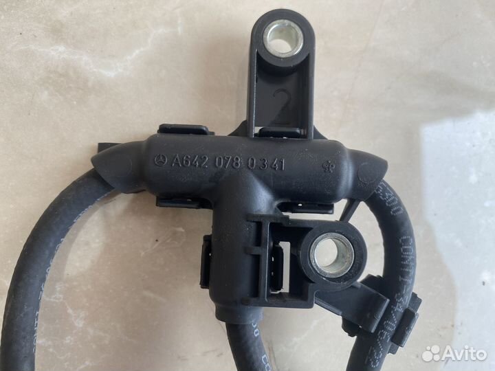 Трубка топливная Mercedes E-Class W211