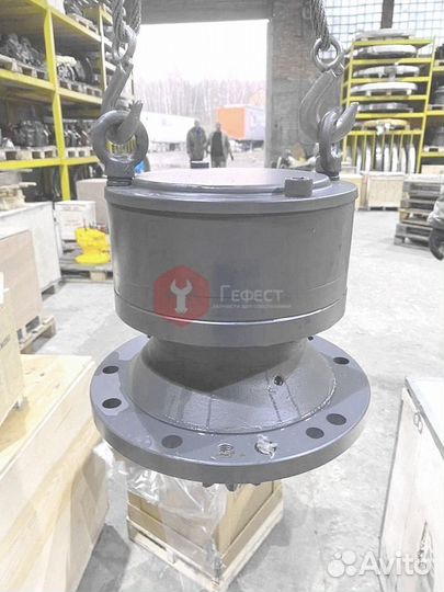 Редуктор поворота башни Hitachi ZX70-HHE