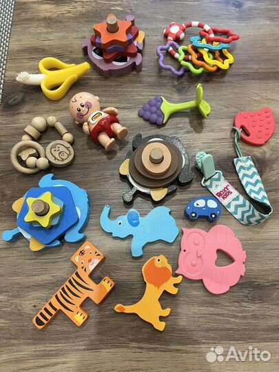 Игрушки,грызунки,развивашки