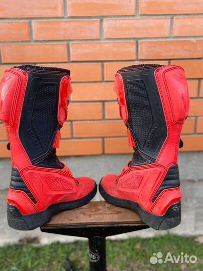 Ботинки для мотокросса