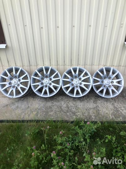 Литые диски R17 на mitsubishi pajero sport