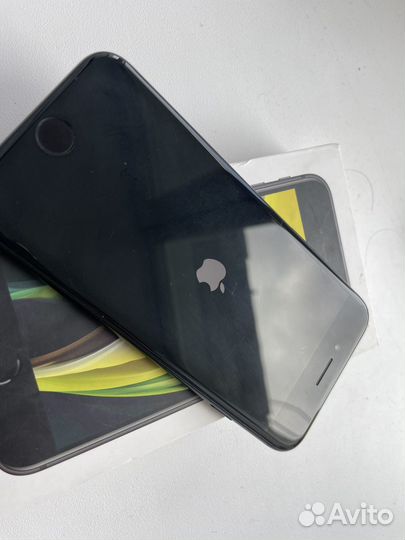 iPhone SE (2020), 64 ГБ
