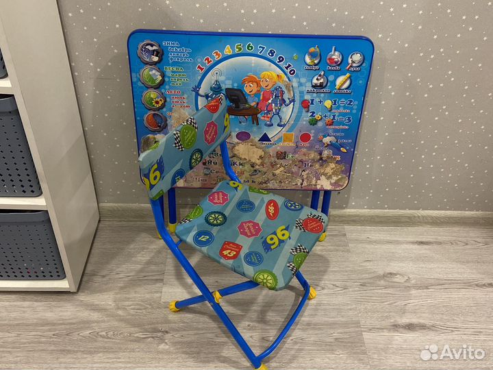 Детский стол и стул