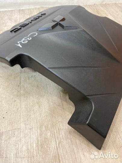 Декоративная крышка двигателя Mitsubishi Lancer 10