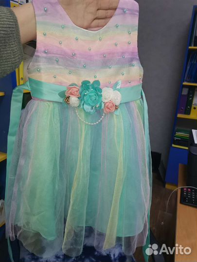 Нарядное платье для девочки