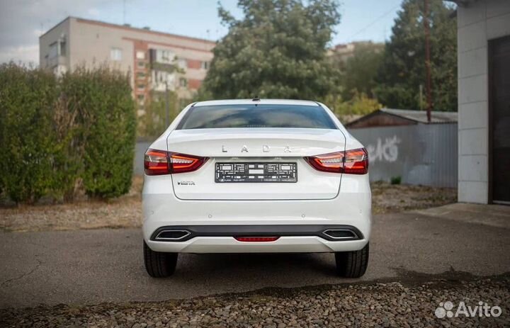 LADA Vesta 1.6 МТ, 2023, 1 км
