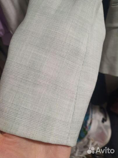 Пиджаки и жакеты женские