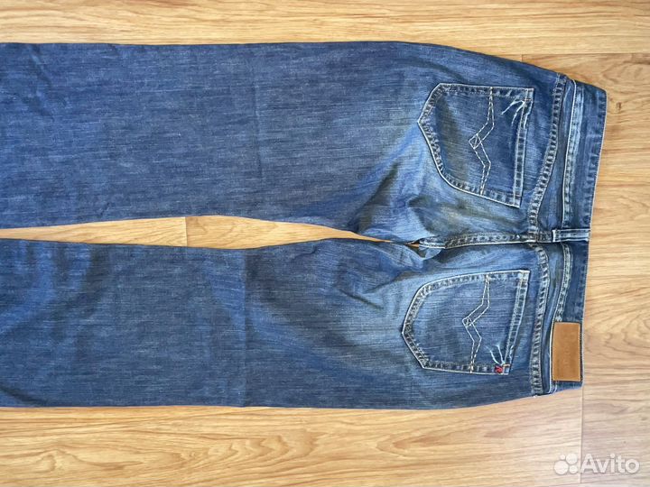 Джинсы унисекс 34 размер. Обхват бедер 116 см