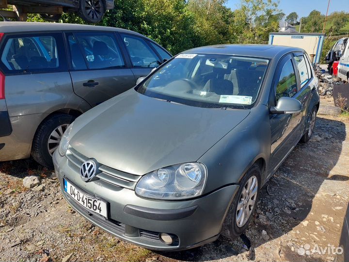 Фонарь задний правый volkswagen golf 5 2004