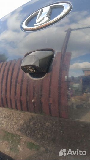 Камера заднего вида в личинку багажника Гранта