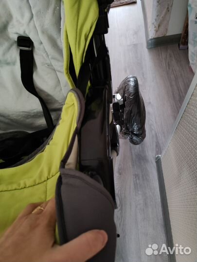 Прогулочная коляска