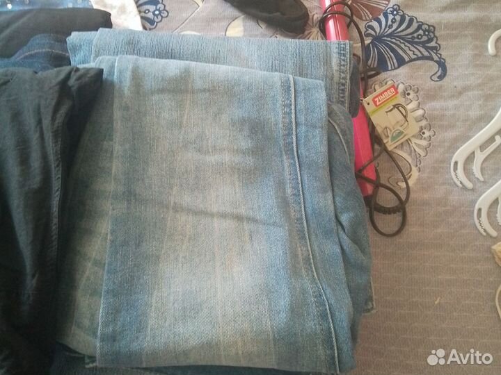 Джинсы