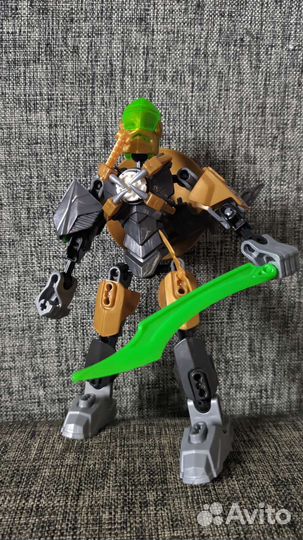 Рока из набора Лего 44002