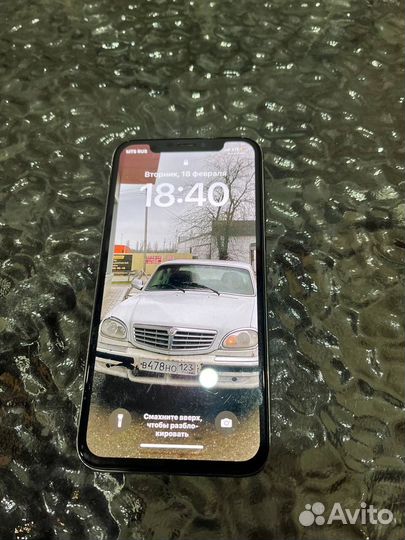 iPhone X, 64 ГБ