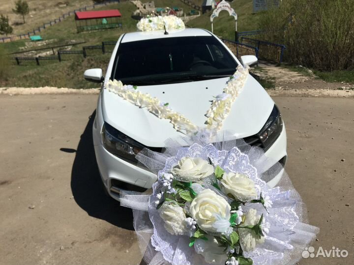 Свадебные украшения на автомобили