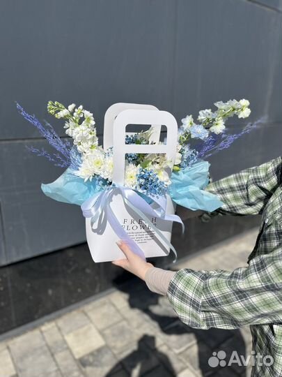 Живые цветы,букеты, композиции с доставкой