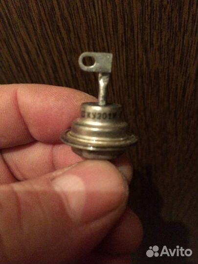 Тиристоры ку201а(ж)