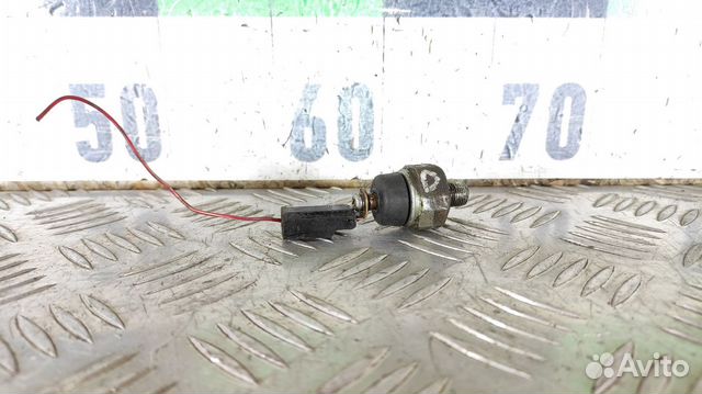 Датчик давления масла Mazda Carol 2004-2009