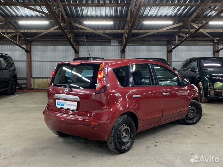 Nissan Note 1.6 AT, 2011, 128 246 км