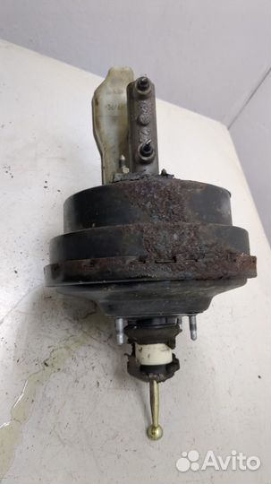 Цилиндр тормозной главный Skoda Octavia Tour