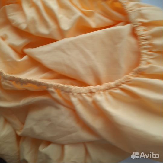 Простынь на резинке в детскую кровать