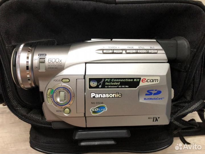 Видеокамера цифровая Panasonic NV-DS38 mini DV