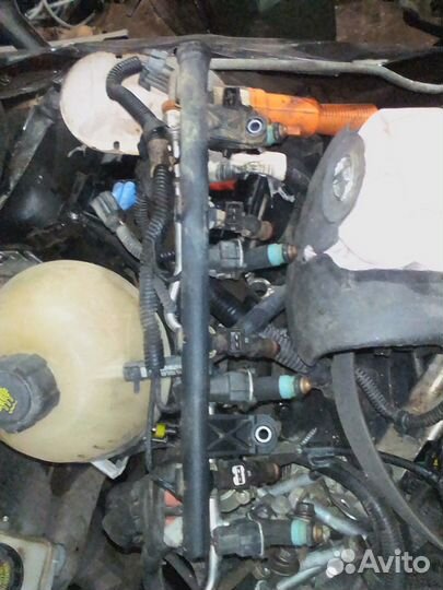 Рено Логан сандеро рампа с форсунками