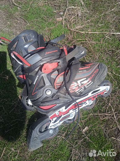 Роликовые коньки