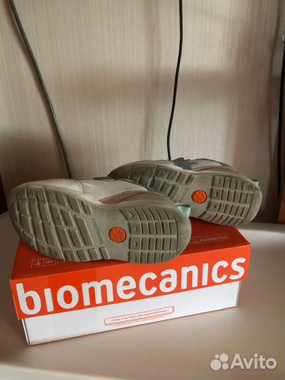 Кроссовки biomecanics 29р