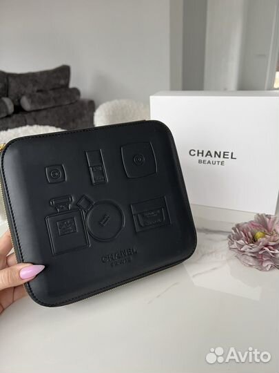 Chanel косметичка большая черная VIP gift