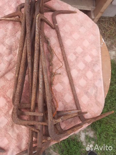 Скоба строительная